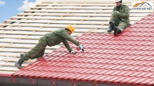 Khám phá các loại mái tôn phổ biến, ưu điểm, chi phí thi công hợp lý và giải pháp chống nóng hiệu quả cho mọi công trình.