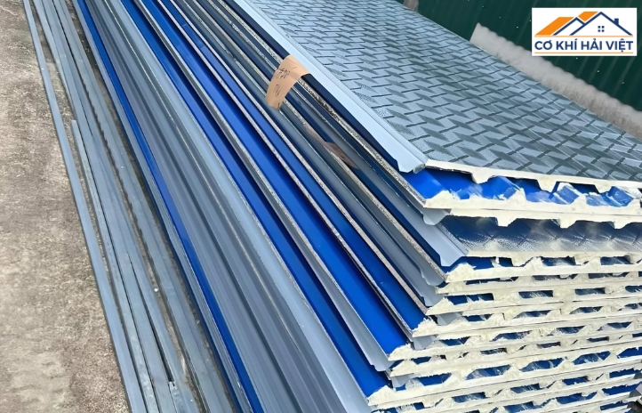 Mái tôn lạnh kiểu sóng