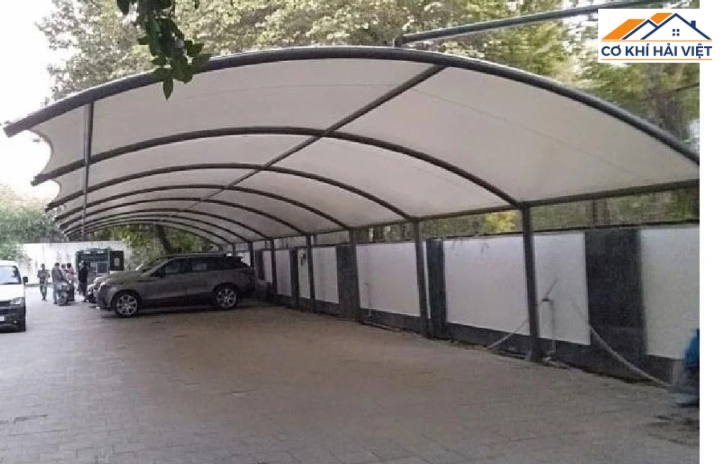 Mái tôn nhà xe dạng vòm