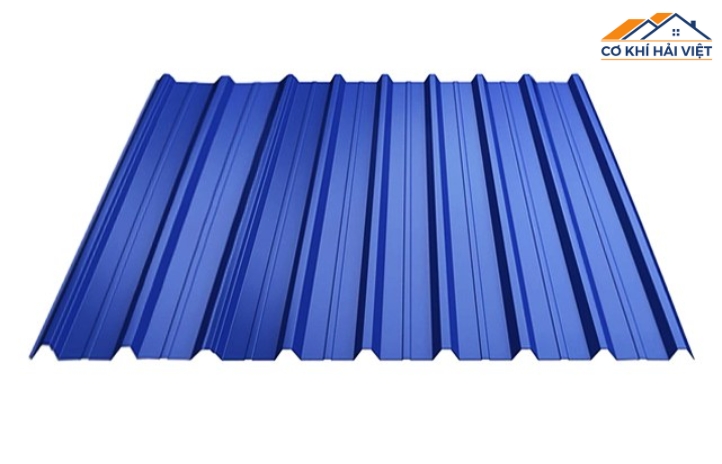 Nhà xưởng mái tôn 3 lớp