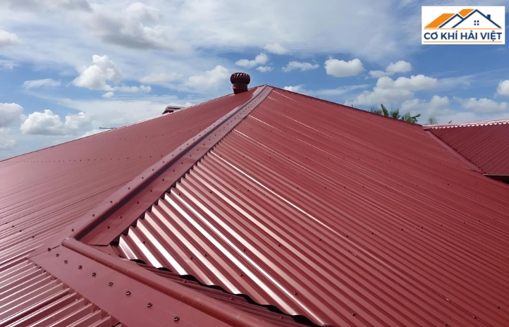 Chuẩn bị đầy đủ dụng cụ và phụ kiện thi công