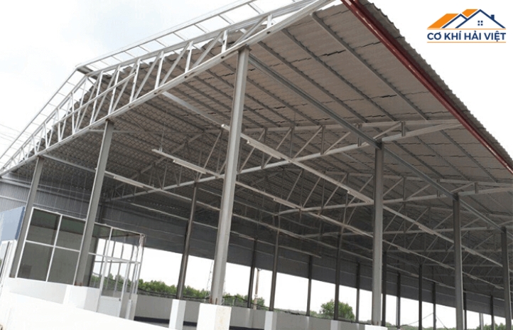 Các loại khung mái tôn