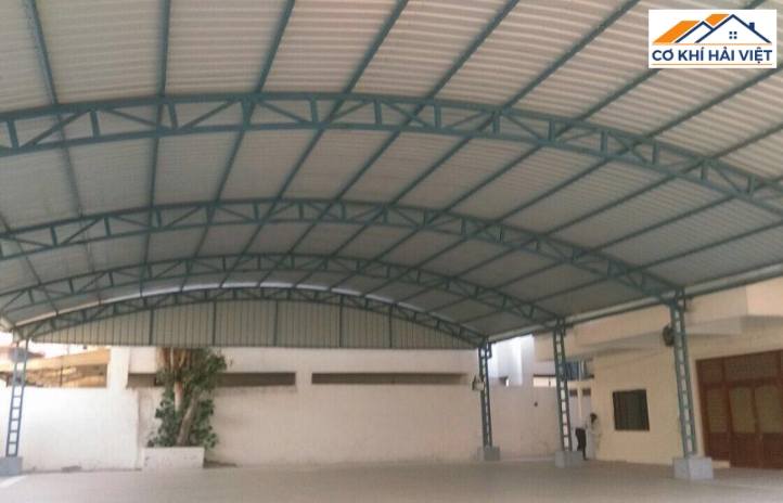 Chú ý khi lắp đặt mái tôn tầng thượng