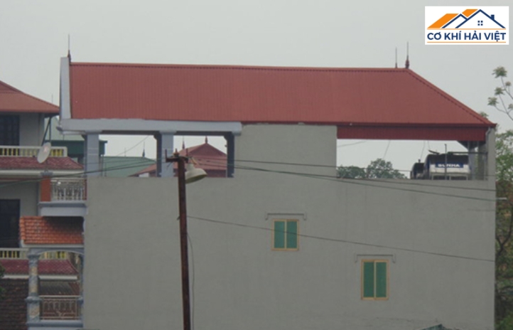 Lựa chọn màu sắc hài hòa với kiến trúc ngôi nhà sẽ giúp không gian trở nên đẹp mắt