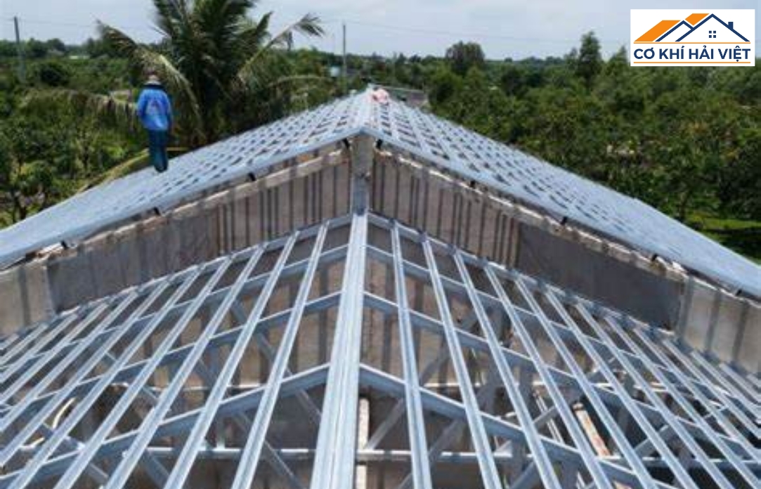 Nội dung về kèo mái tôn chữ U
