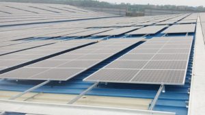 Cách Lắp Pin Năng Lượng Mặt Trời Trên Mái Tôn