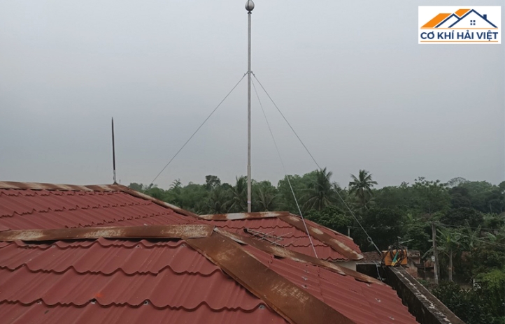 Hệ thống chống sét mái tôn