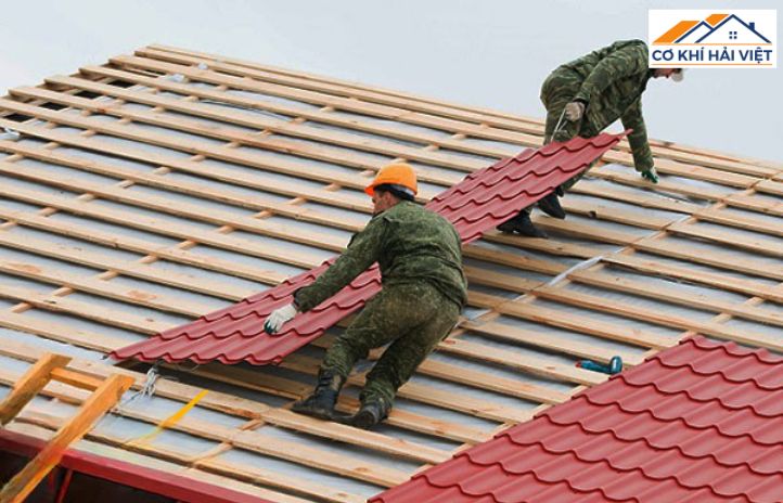 Nguyên nhân khiến mái tôn kêu ban đêm