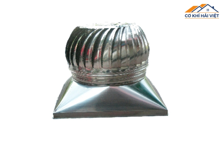 Thân và cánh quạt được làm từ inox cao cấp có thể chống han gỉ, chống ăn mòn