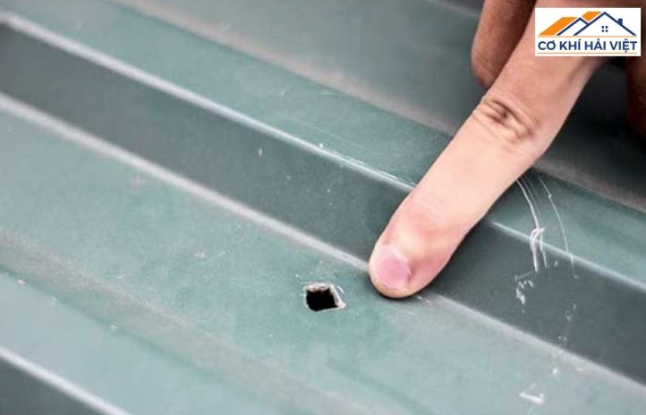 Thời điểm bạn nên dùng keo chống dột