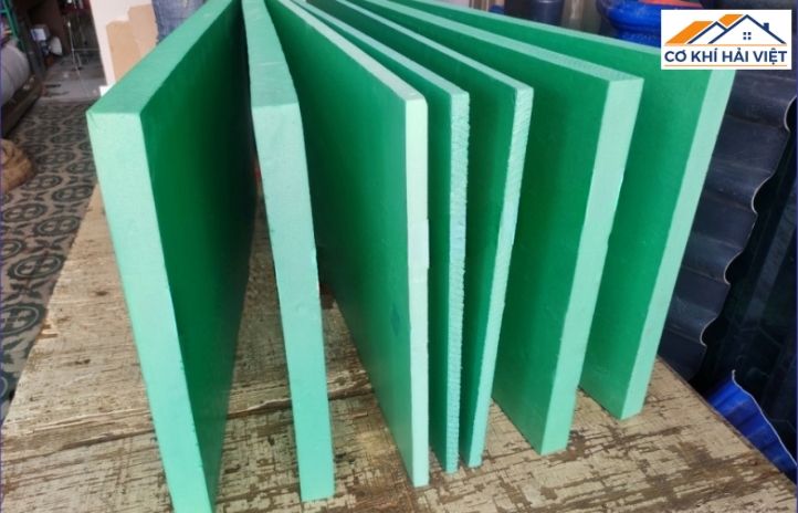 Xốp XPS Foam có cấu tạo đặc biệt với các khoang khí nhỏ dạng tổ ong, giúp cách nhiệt tốt