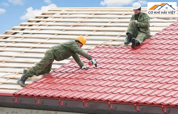Ý nghĩa của việc xem ngày lợp mái tôn
