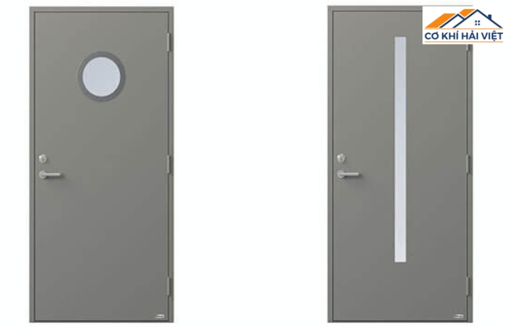 Cửa pano sắt sơn tĩnh điện màu ghi xám hoặc trắng tinh tế, bền màu, chống gỉ sét
