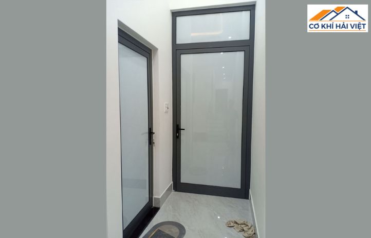 Kinh nghiệm chọn mua cửa sắt phòng ngủ chất lượng