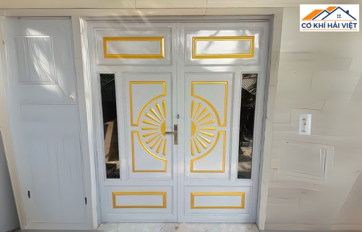 Ưu điểm vượt trội của cửa pano sắt