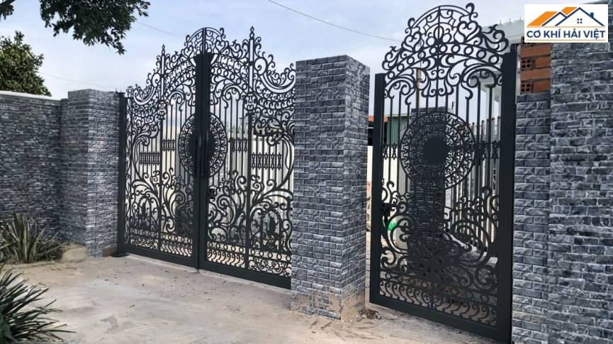 Gia công cửa cổng sắt CNC