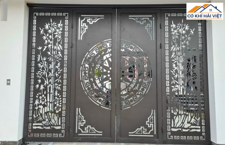 Khi sắt thép cũng biết kể chuyện qua những đường nét hoa văn được cắt gọt tinh xảo bằng công nghệ hiện đại