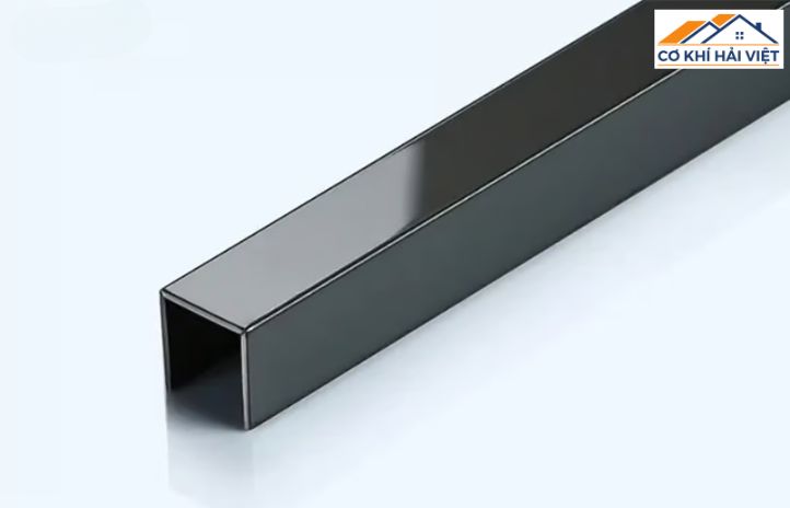 Một thanh nẹp chữ U