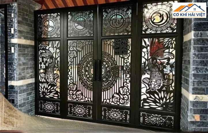 Mẫu cổng sắt CNC mỹ thuật cho biệt thự do Cơ khí Hải Việt thi công