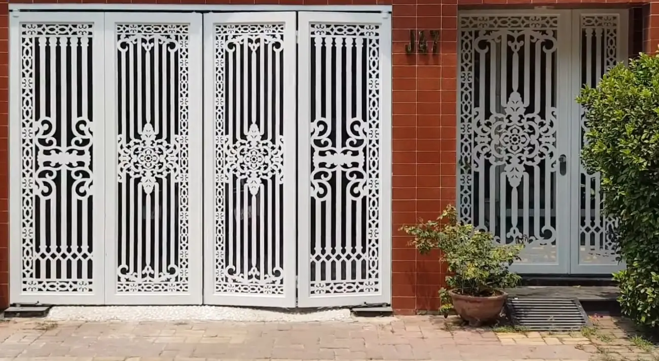 Giá cổng sắt phụ thuộc vào chất liệu và mẫu mã